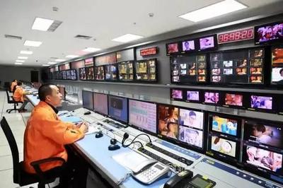 光影筑夢，創意無限 湖北省廣播電視學校廣播影視節目制作專業探秘
